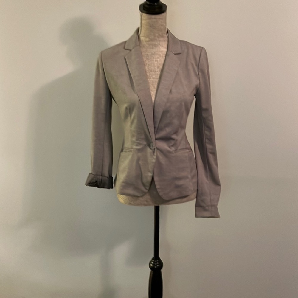 Maurices blazer grey in color size small. Has should pads.